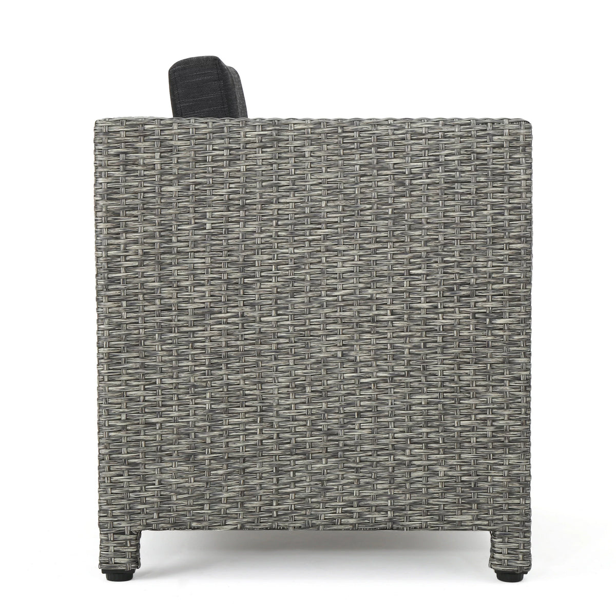 Outdoor Wicker Club Chair with Cushions M828402