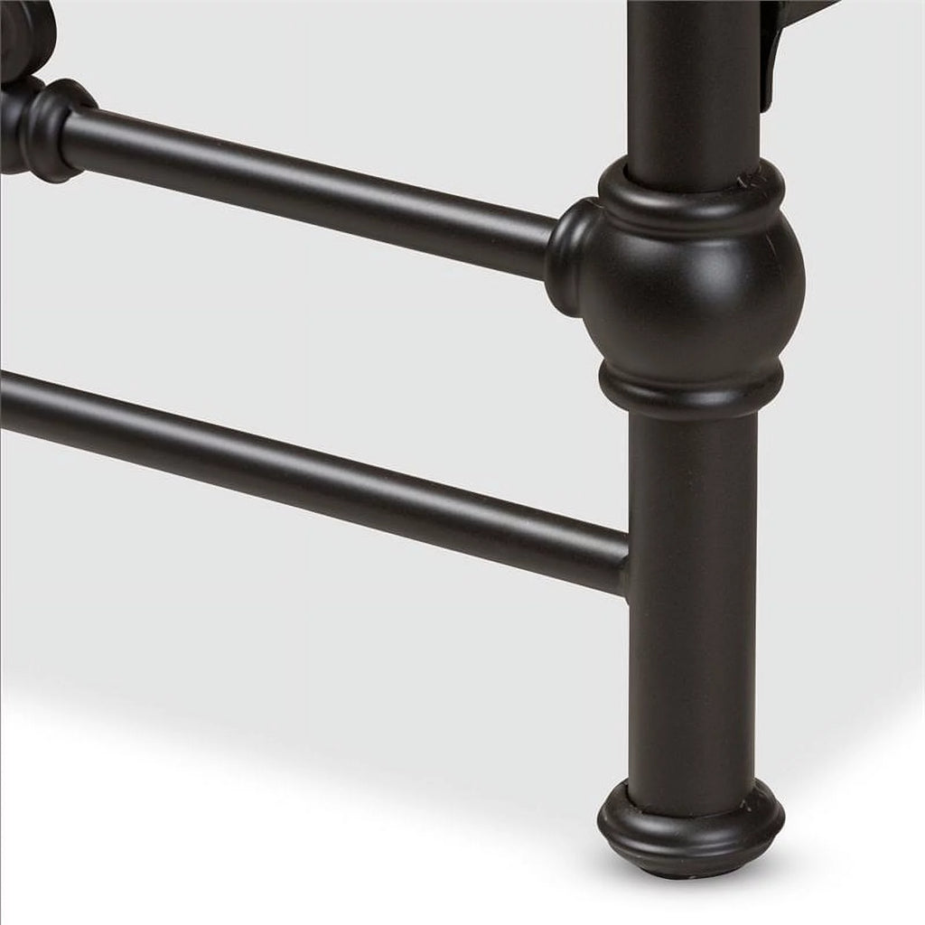 Queen Bed in Black K656010