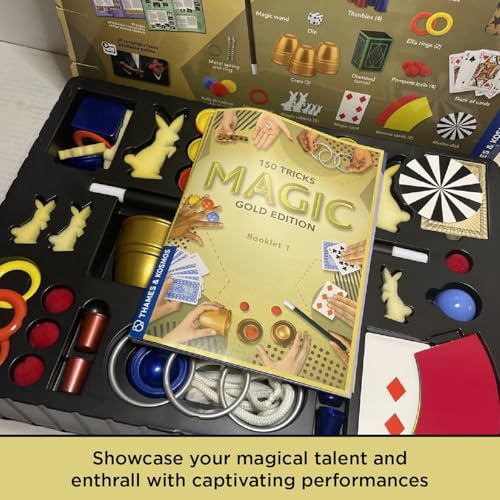 Magic Playset with 150 Tricks and 42 Props N76233