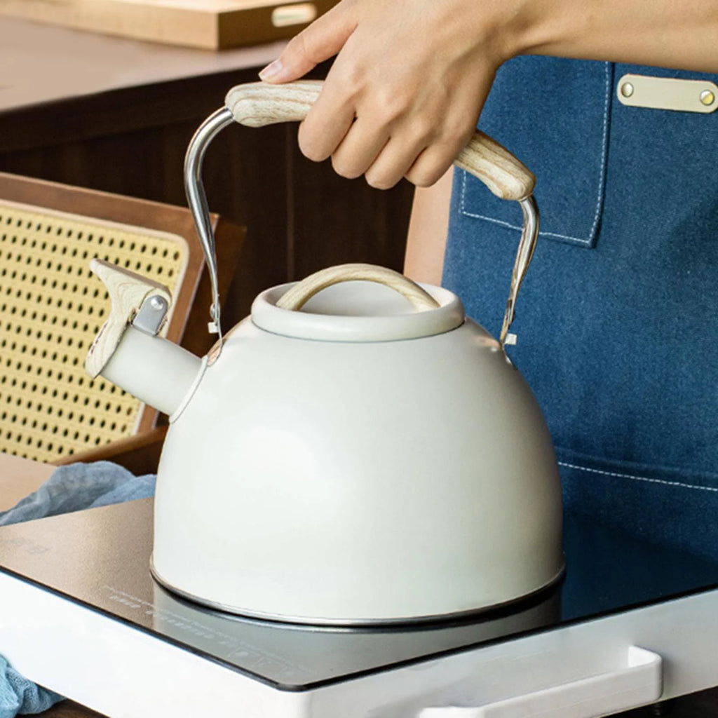 Beige 3L Whistling Kettle I990434