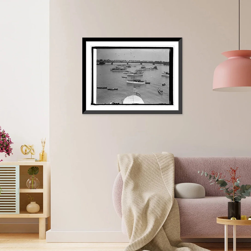 Framed Print 17-7/8" x 21-7/8" R131012