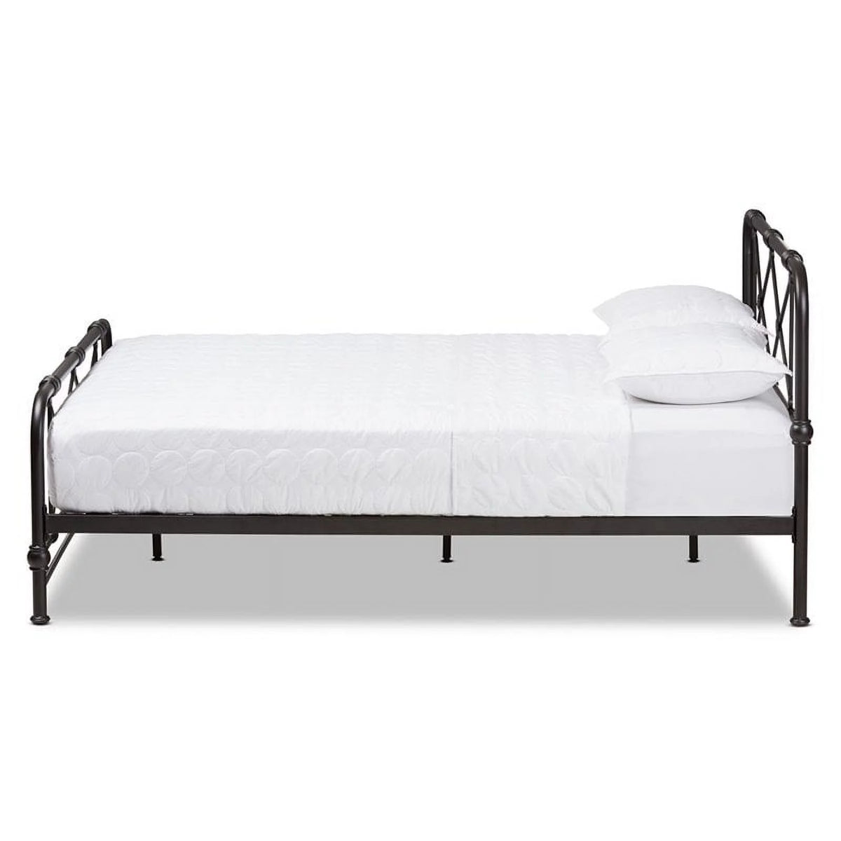 Queen Bed in Black K656010