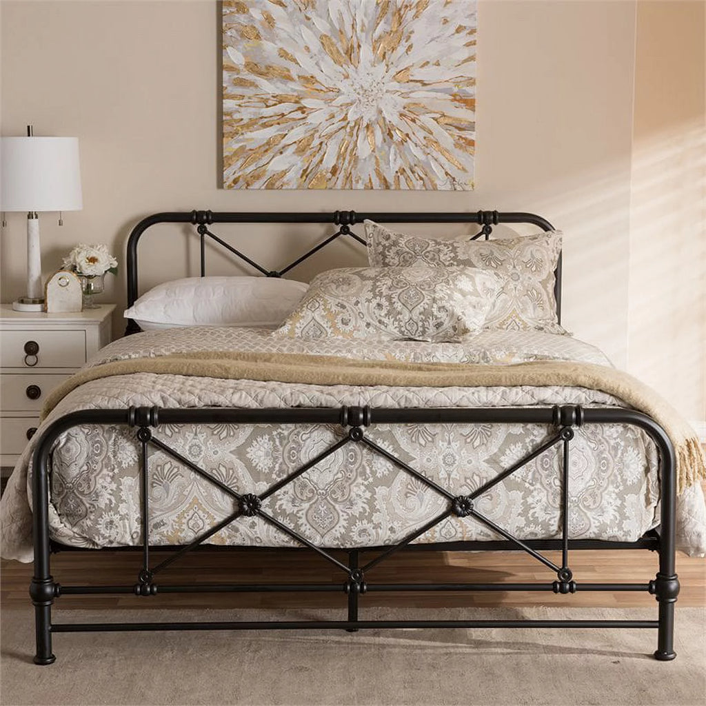 Queen Bed in Black K656010