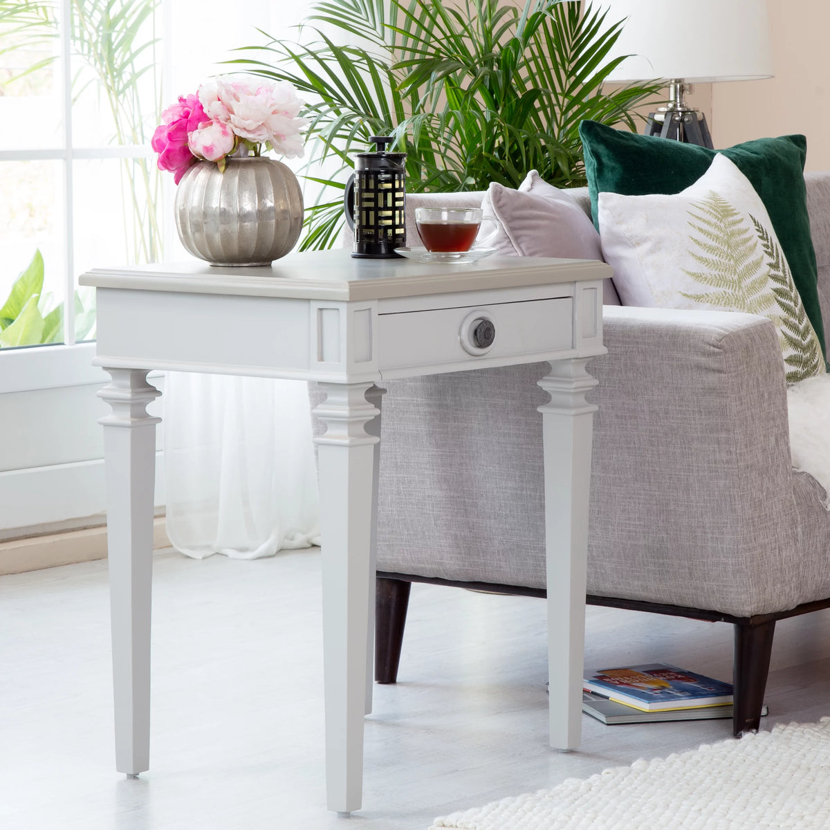 Light Gray Solid Wood End Table Nightstand with Drawer Y43309