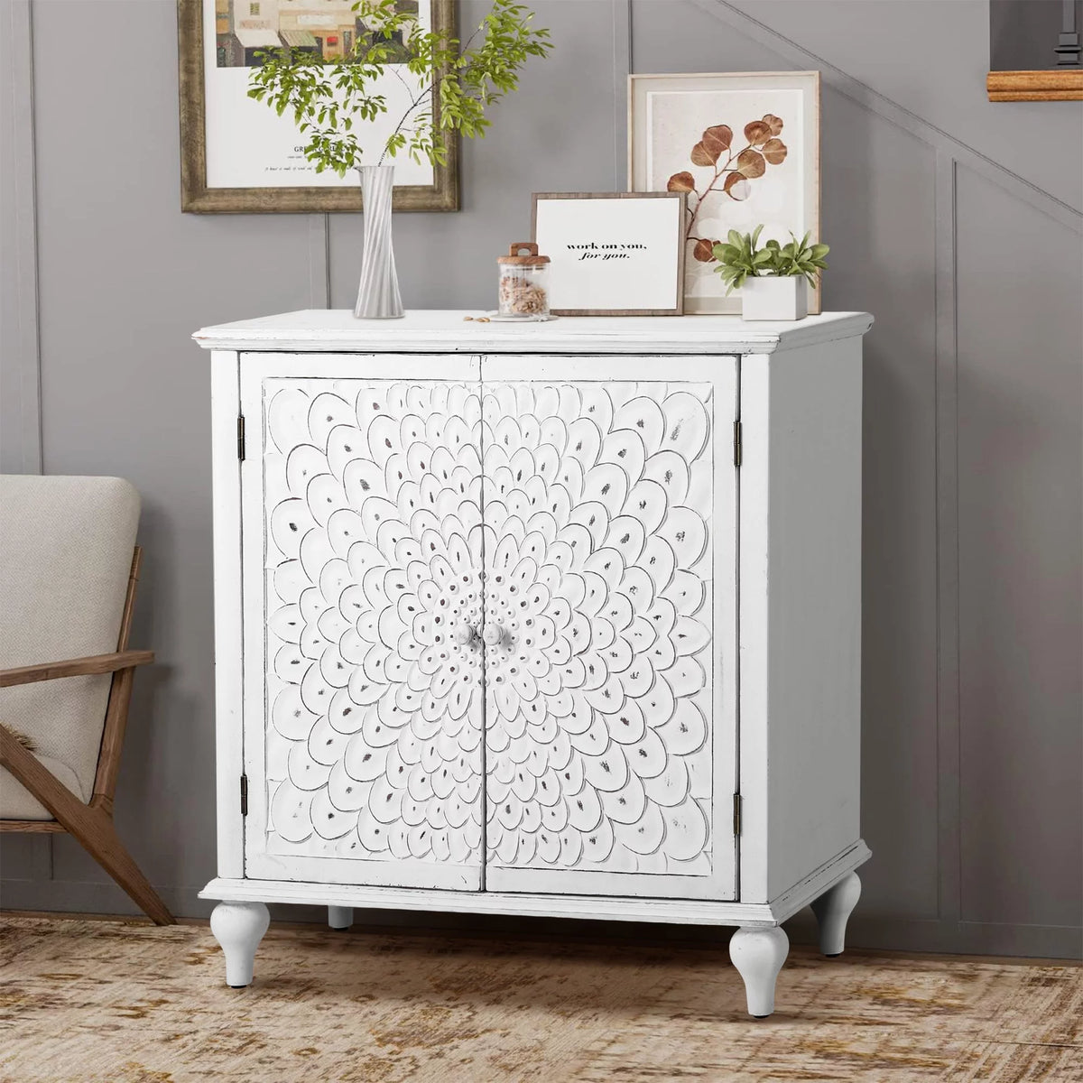 2-Door Retro Storage Cabinet with Carved Finch Feather Pattern White A99397