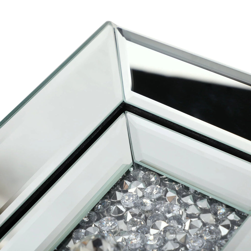 Mirrored Nightstand with 3 Drawers I40277