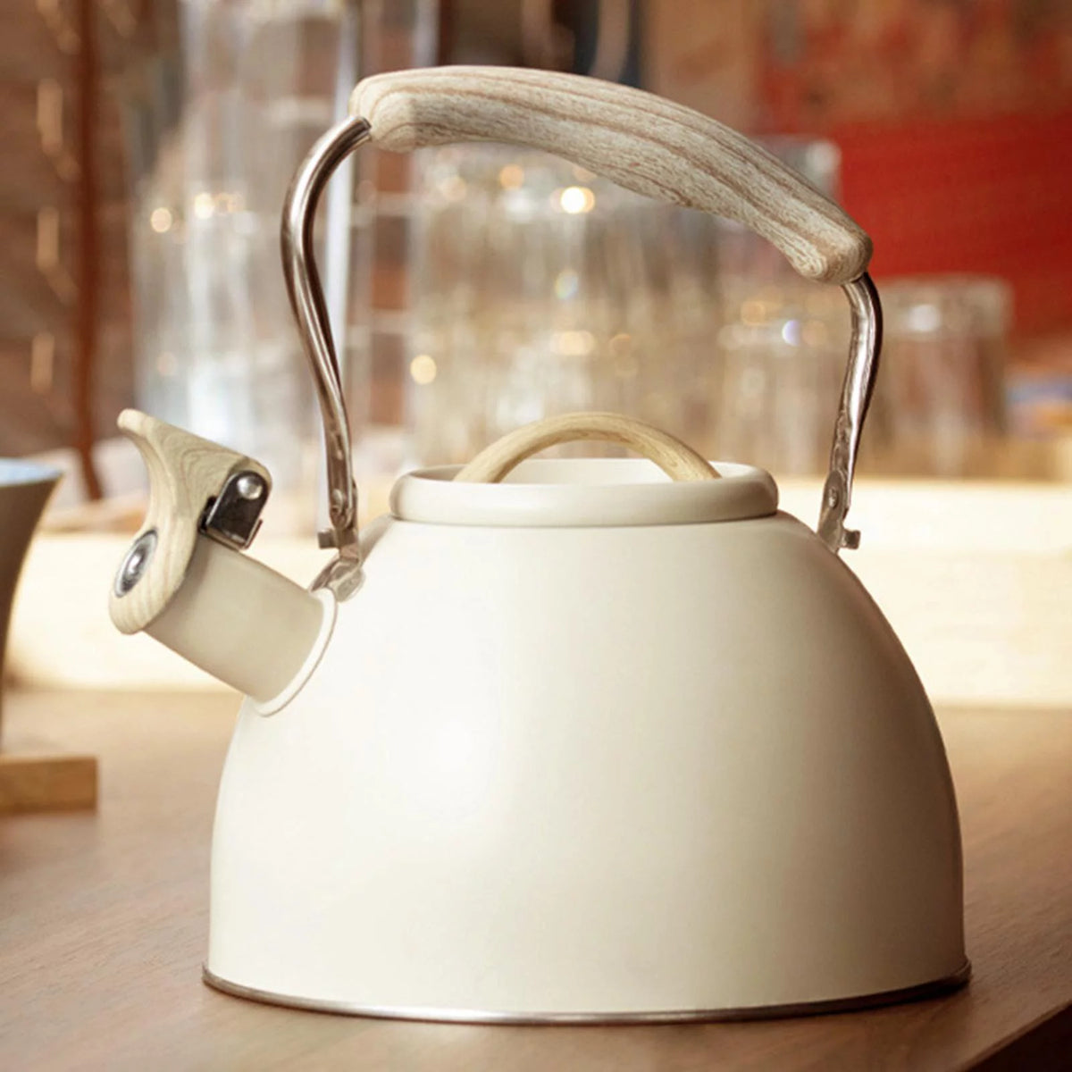 Beige 3L Whistling Kettle I990434