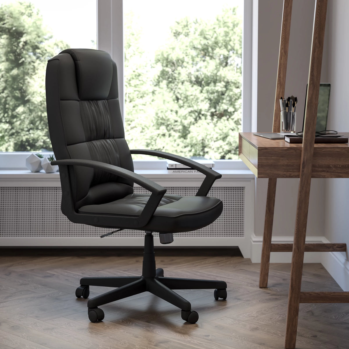 Black High Back Task Office Chair with Arms Y525
