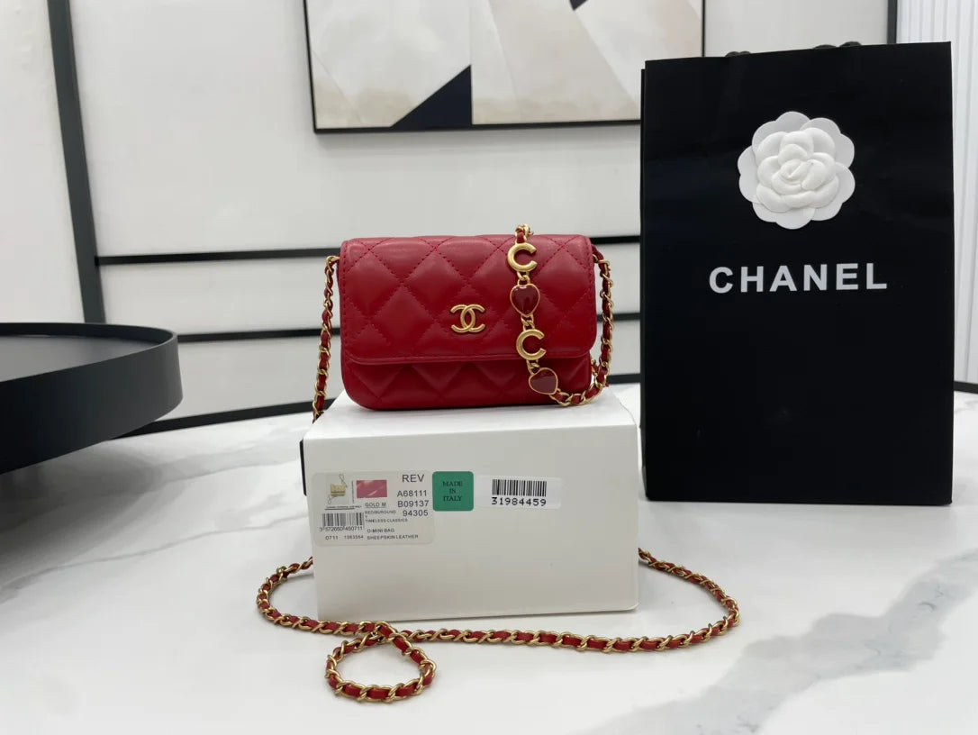 Distressed Red Women's Bags W80023