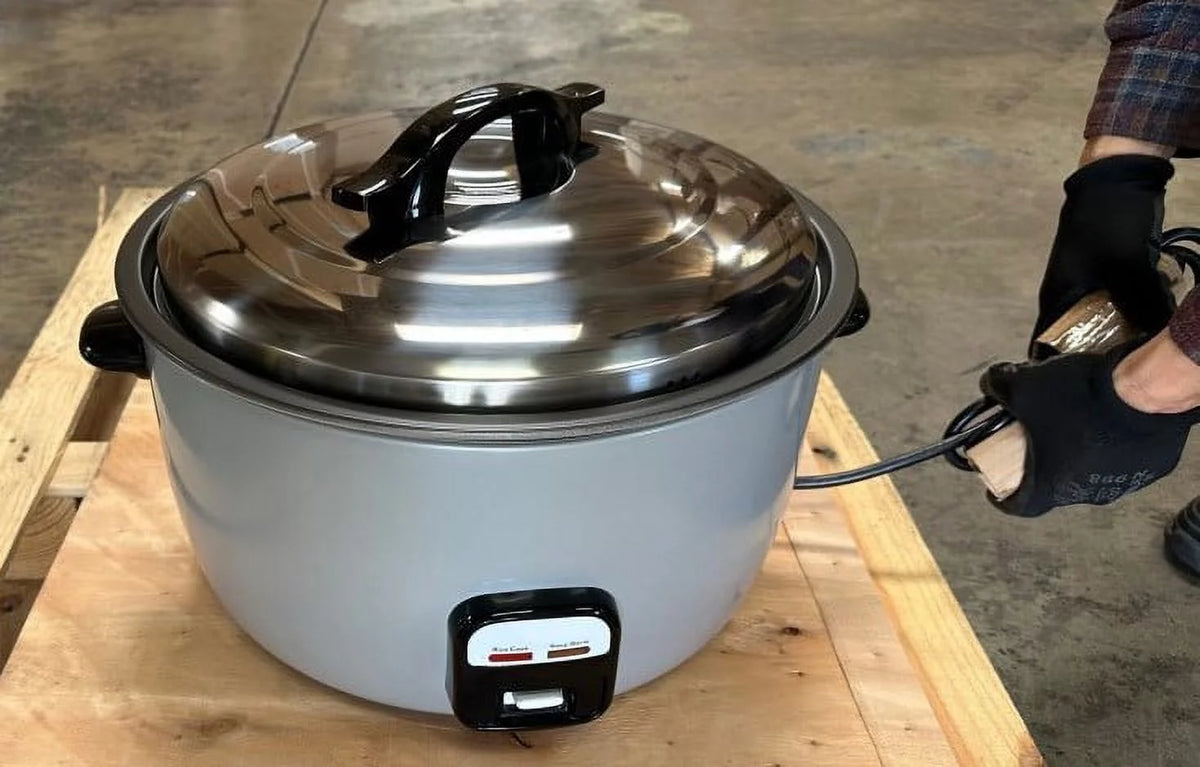 Raw Rice 30 Cup Rice Cooker Warmer Z38579