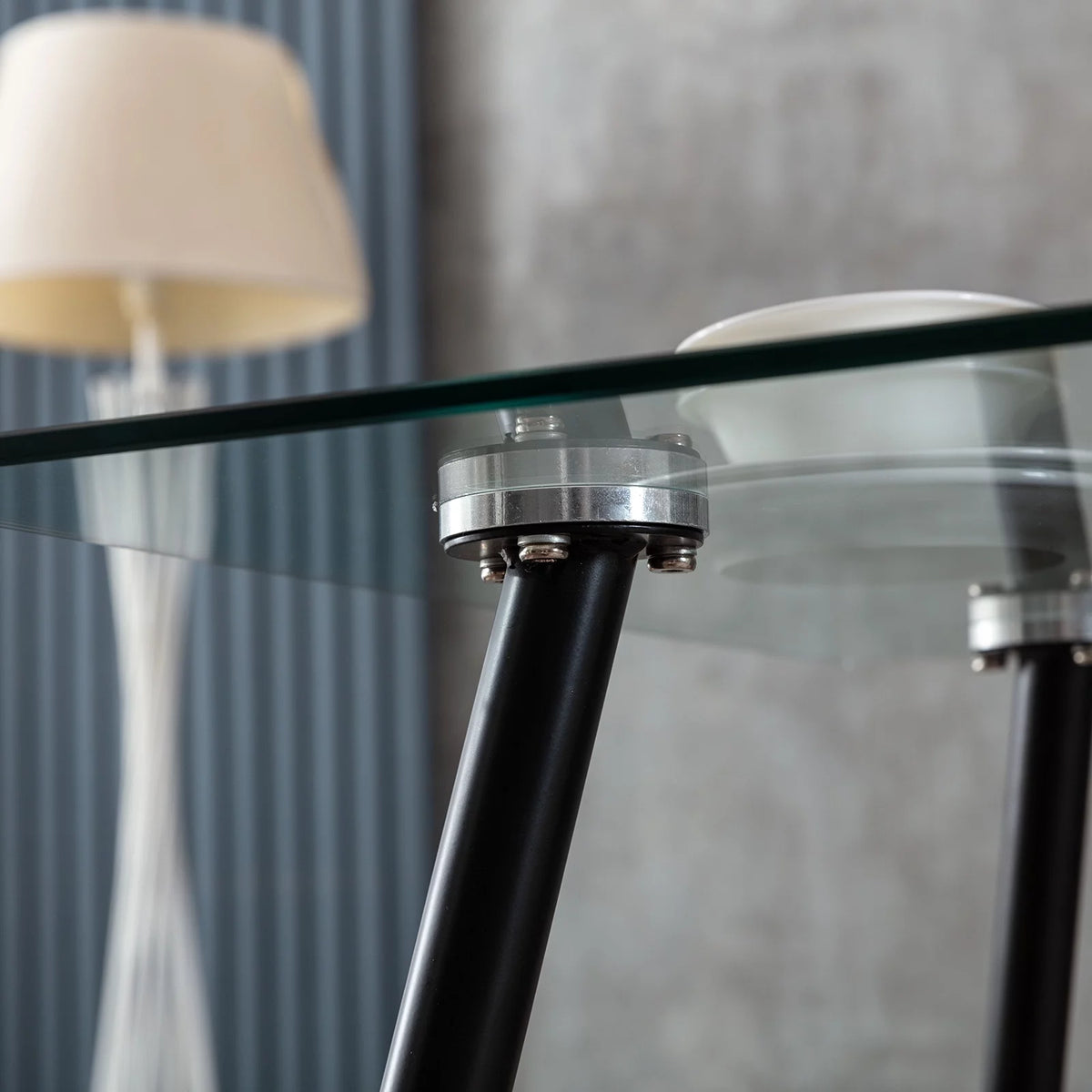 Tempered Glass Dining Table with Black Metal Legs N6255