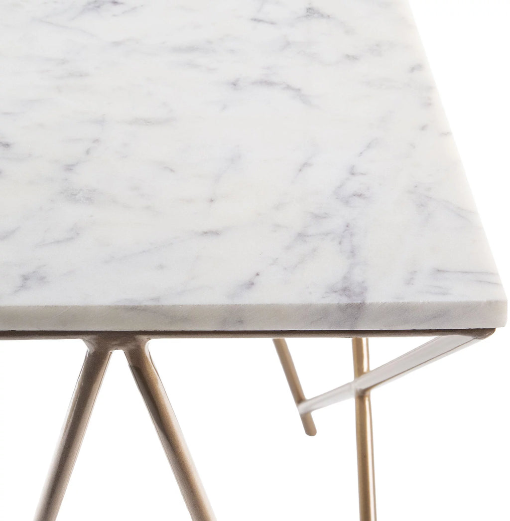 White Furniture Piece C6786