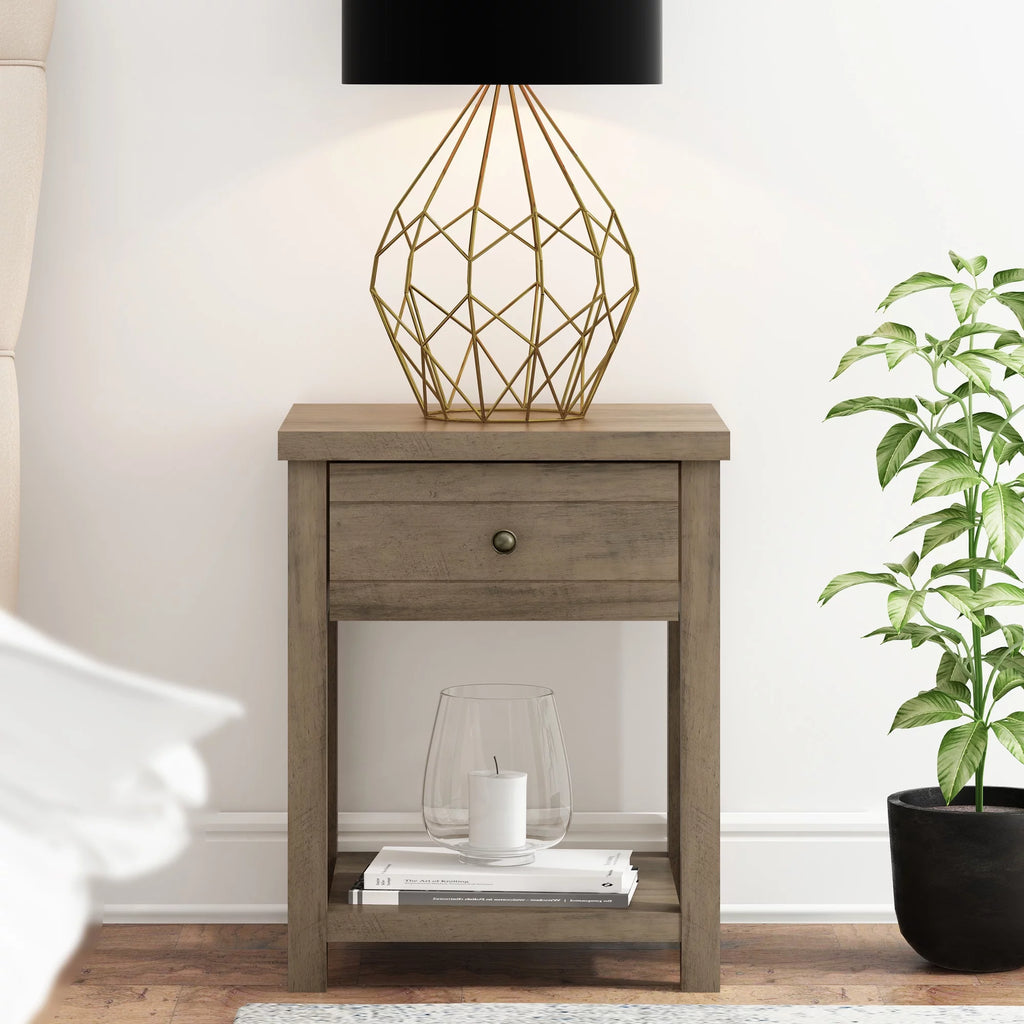 Knotty Gray Oak Wood Accent Table I2599