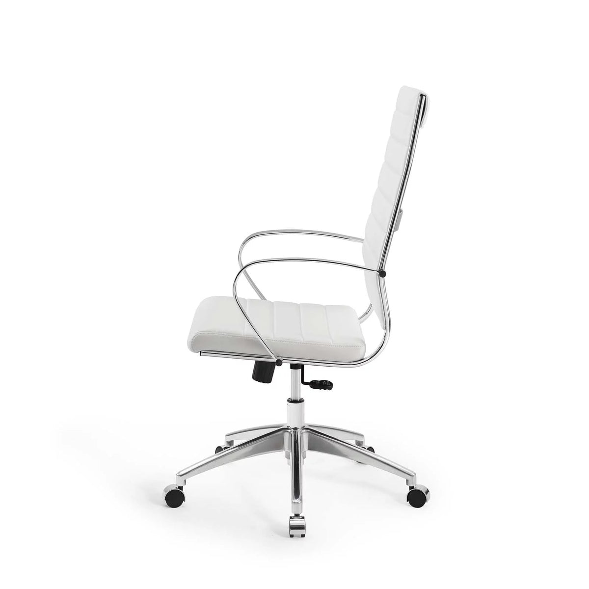 White Faux Leather High Back Chair Z465