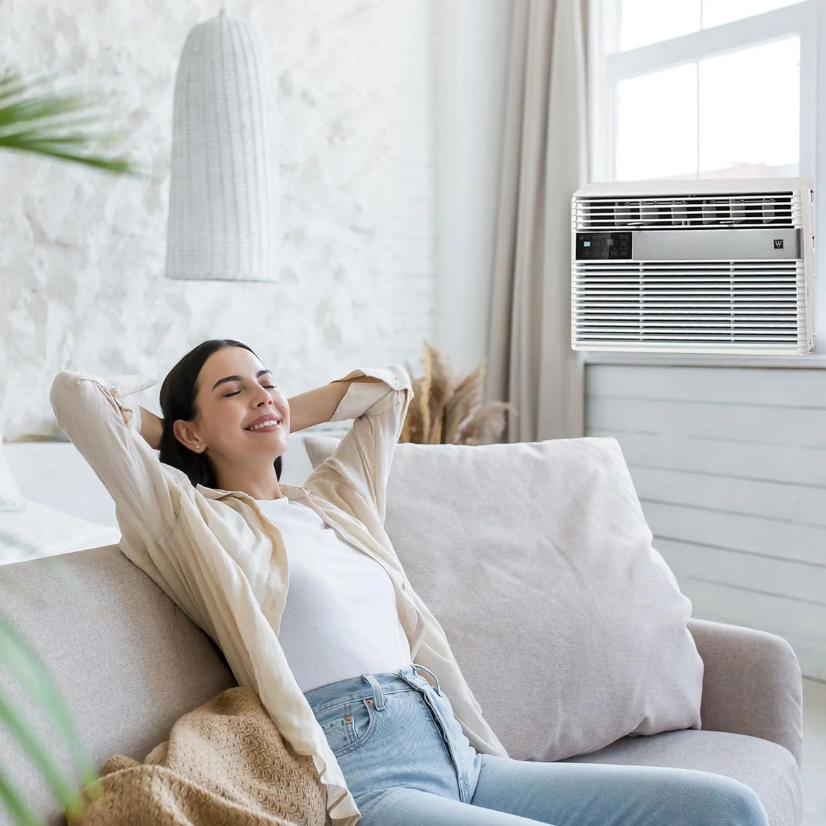 8,000 BTU 3-Speed Window Air Conditioner with Mesh Filter, White D323130