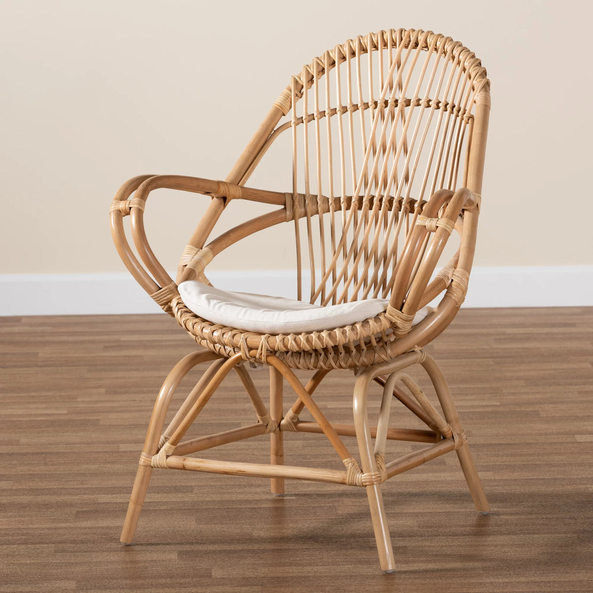 Natural Brown Club Chair E799