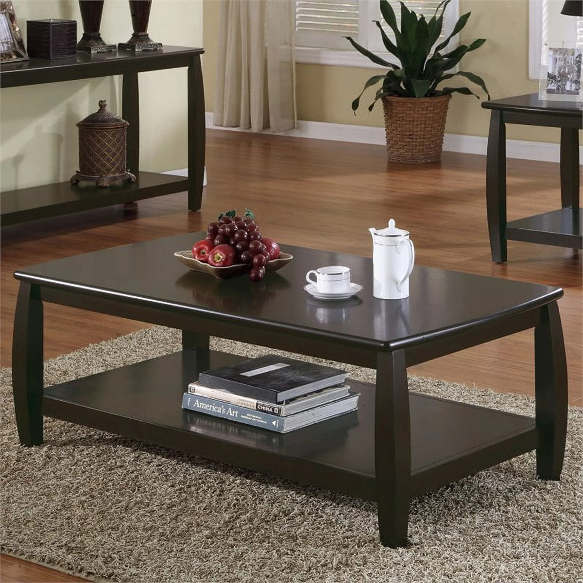 Casual Coffee Table in Cappuccino H21482
