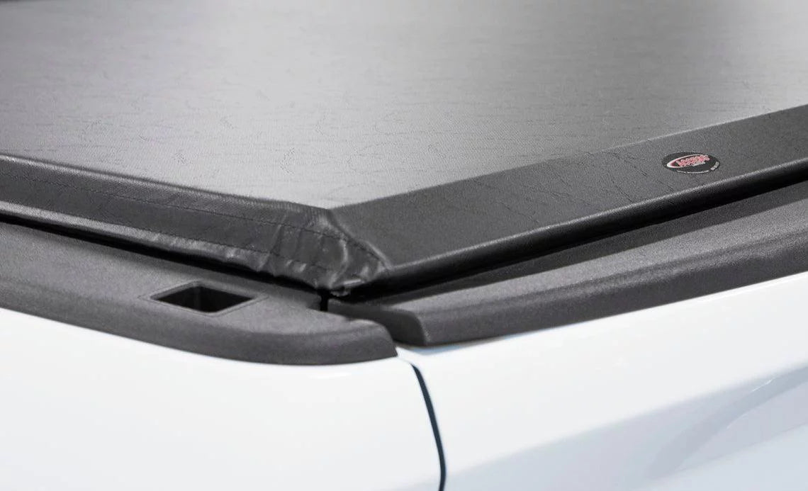 Hyundai Santa Cruz 4' Roll-Up Tonneau Cover I48130