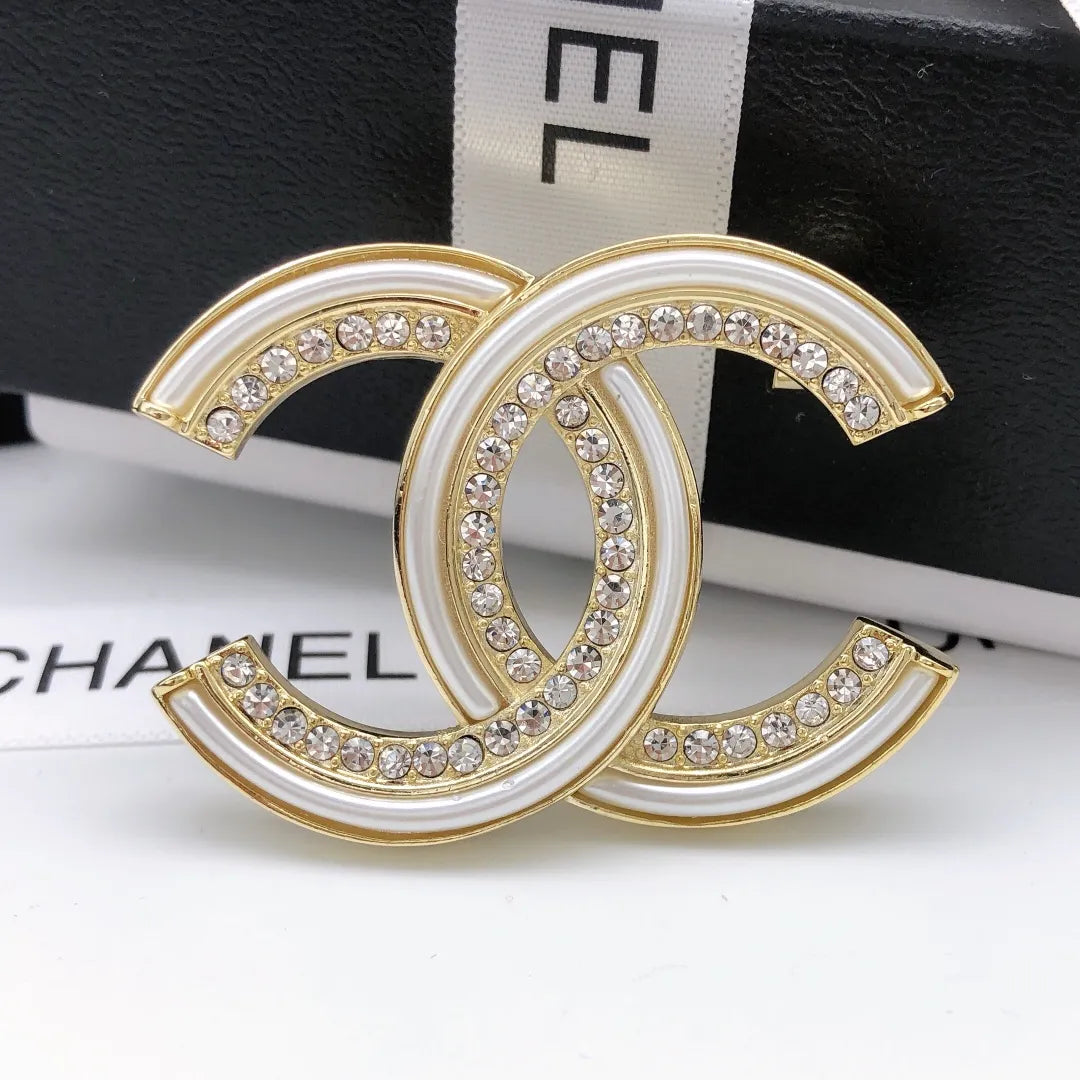 Brooch Y1853